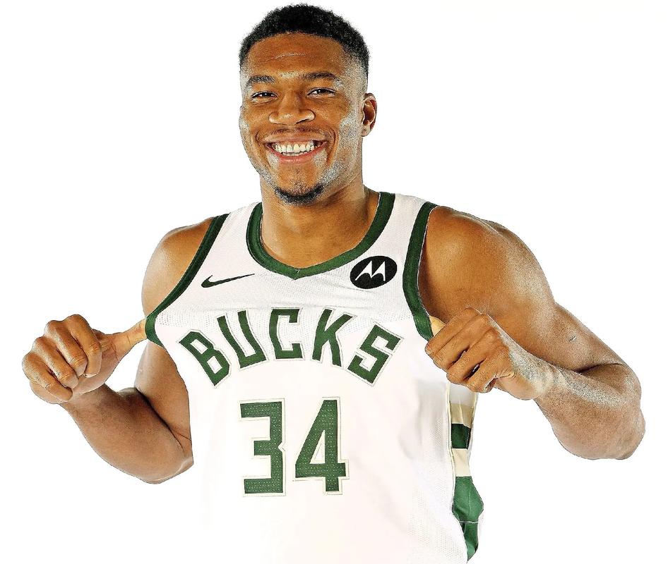 刘建宏：邵佳一已经表现出了一个现代教练的风度和气质（刘建宏：邵佳一已具备现代教练应有的风范与气质）