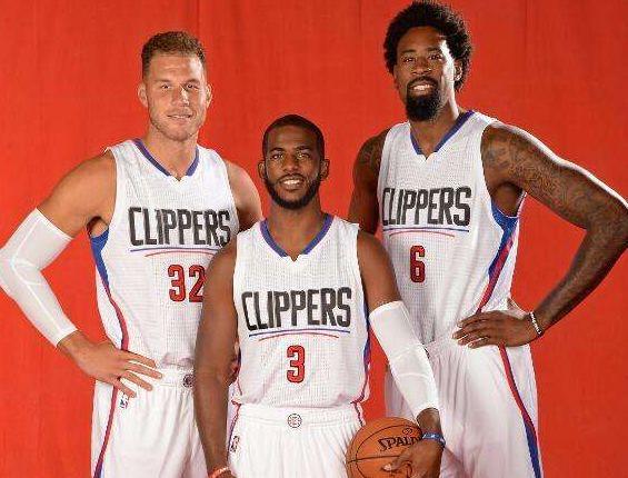 图片报：拜仁关注16岁艾希霍恩，赫塔考虑续约并提高解约金（图片报：拜仁考察16岁小将艾希霍恩，赫塔拟续约并上调解约金）