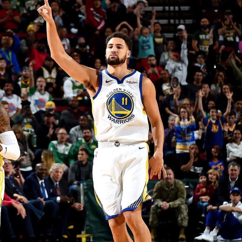 麦克阿瑟vs墨尔本胜利首发：卡塞雷斯领衔！杜兰、杰拉西奇在列（麦克阿瑟对阵墨尔本胜利首发出炉：卡塞雷斯领衔，杜兰、杰拉西奇入选）