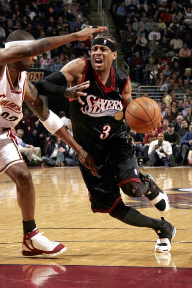 尼日利亚非洲杯大名单：奥斯梅恩领衔，卢克曼、伊沃比在列（尼日利亚公布非洲杯大名单：奥斯梅恩领衔，卢克曼、伊沃比入选）