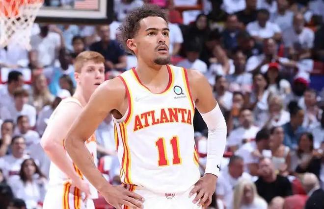 舍甫琴科：我喜欢这支米兰的热情；莱奥能在我那时的米兰踢球（舍甫琴科：欣赏当下米兰的热情；莱奥放在我那支米兰同样能立足）