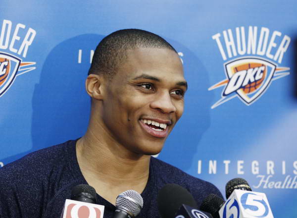 国脚连续两轮进球，状态火热（国脚连场进球，状态正佳）